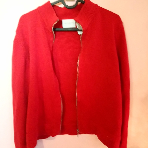 Vest - Picture 2 of 3